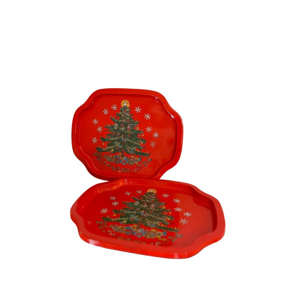 Vintage Metal Snack tray Red Background Christmas Tree Design 1980'S Set Of 4